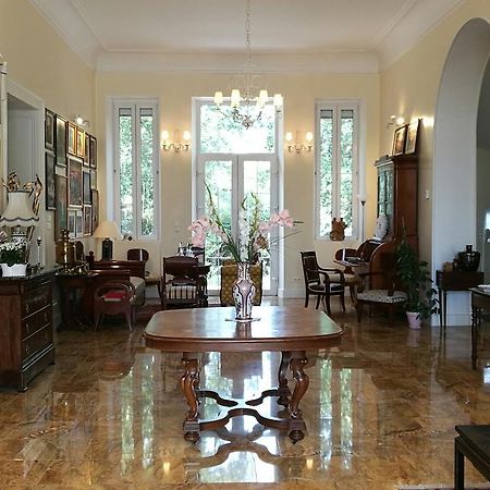 Chateau Peyrot Hotel Orgueil Esterno foto